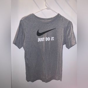 grey nike shirt